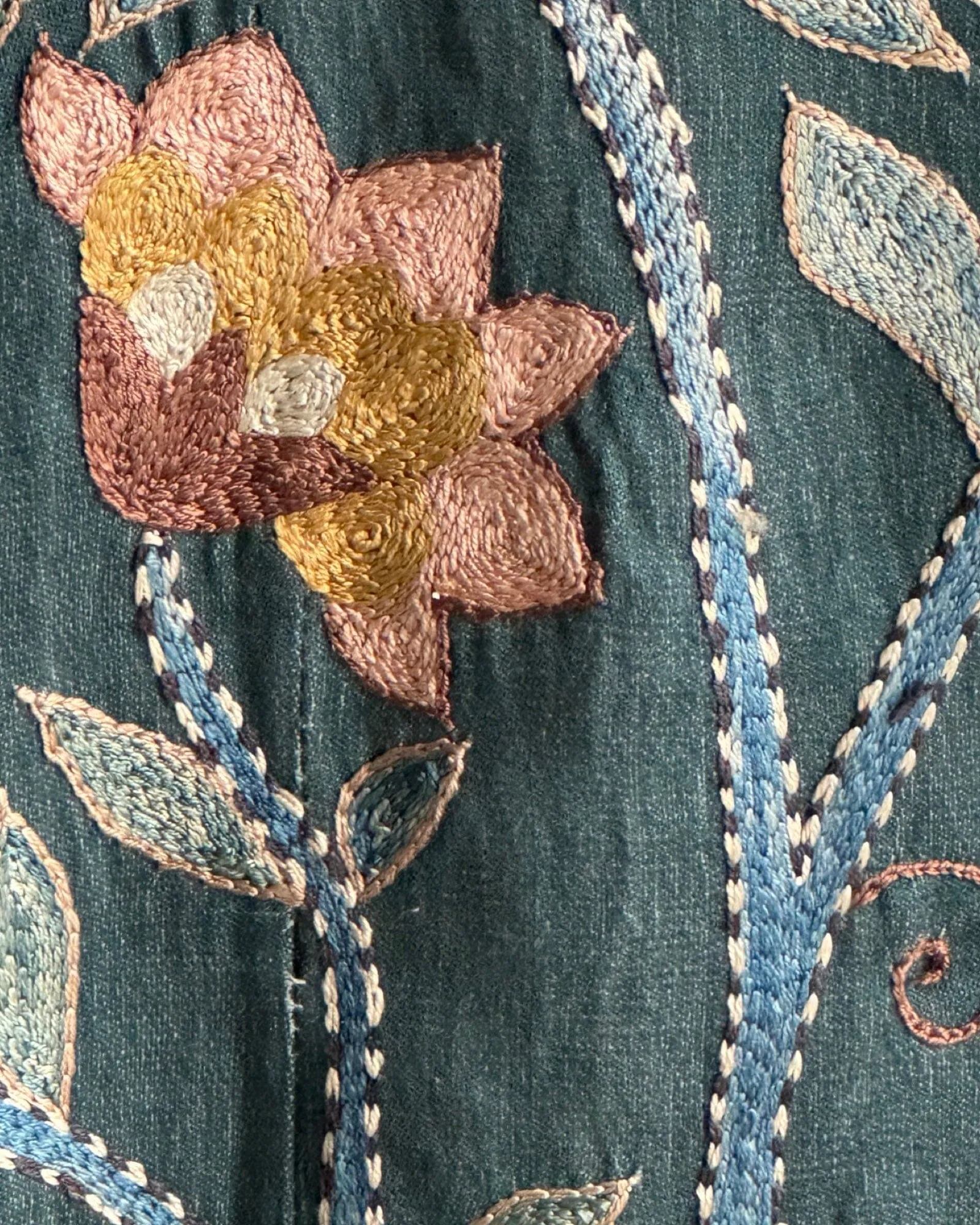 Hand Stitched Suzani (CSSU086524 | )