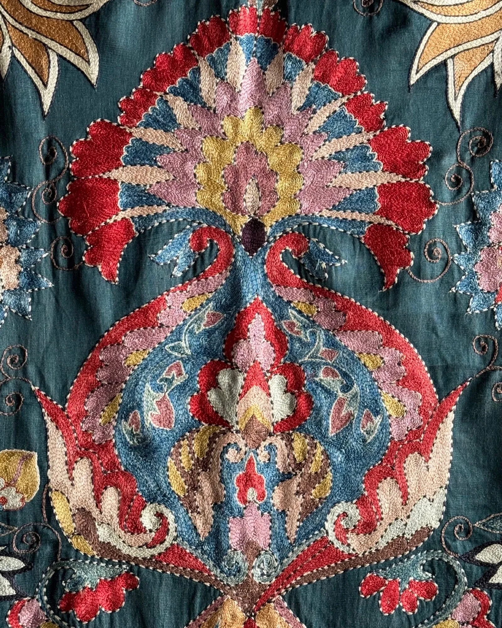 Hand Stitched Suzani (CSSU086524 | )