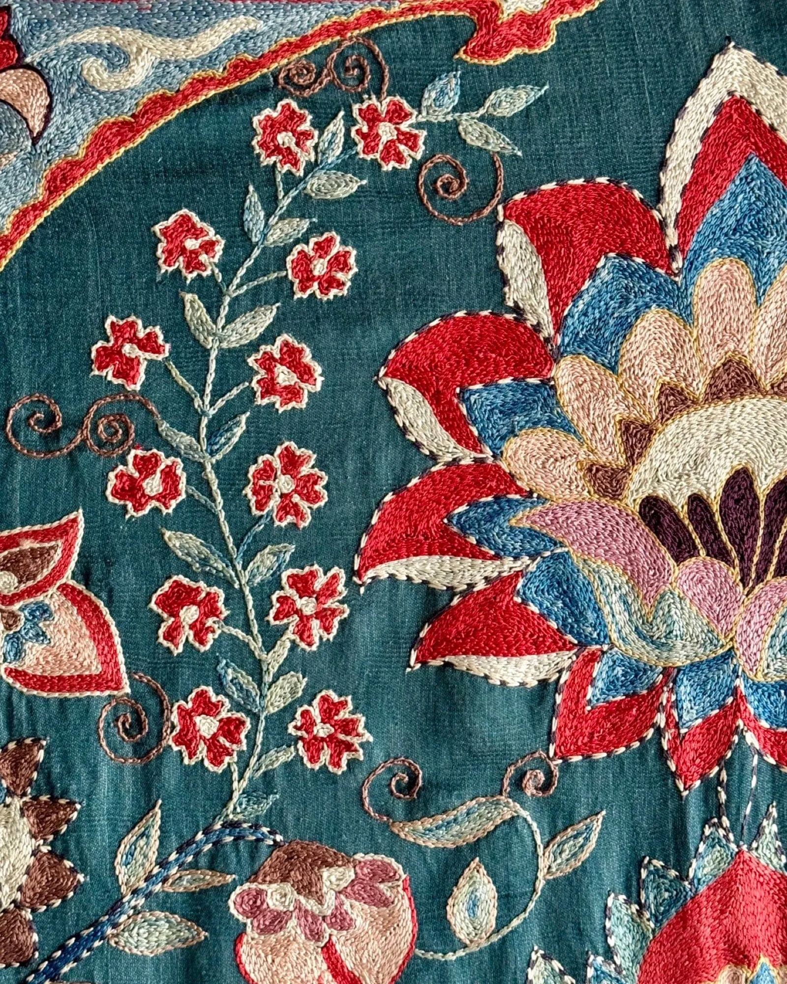 Hand Stitched Suzani (CSSU086524 | )