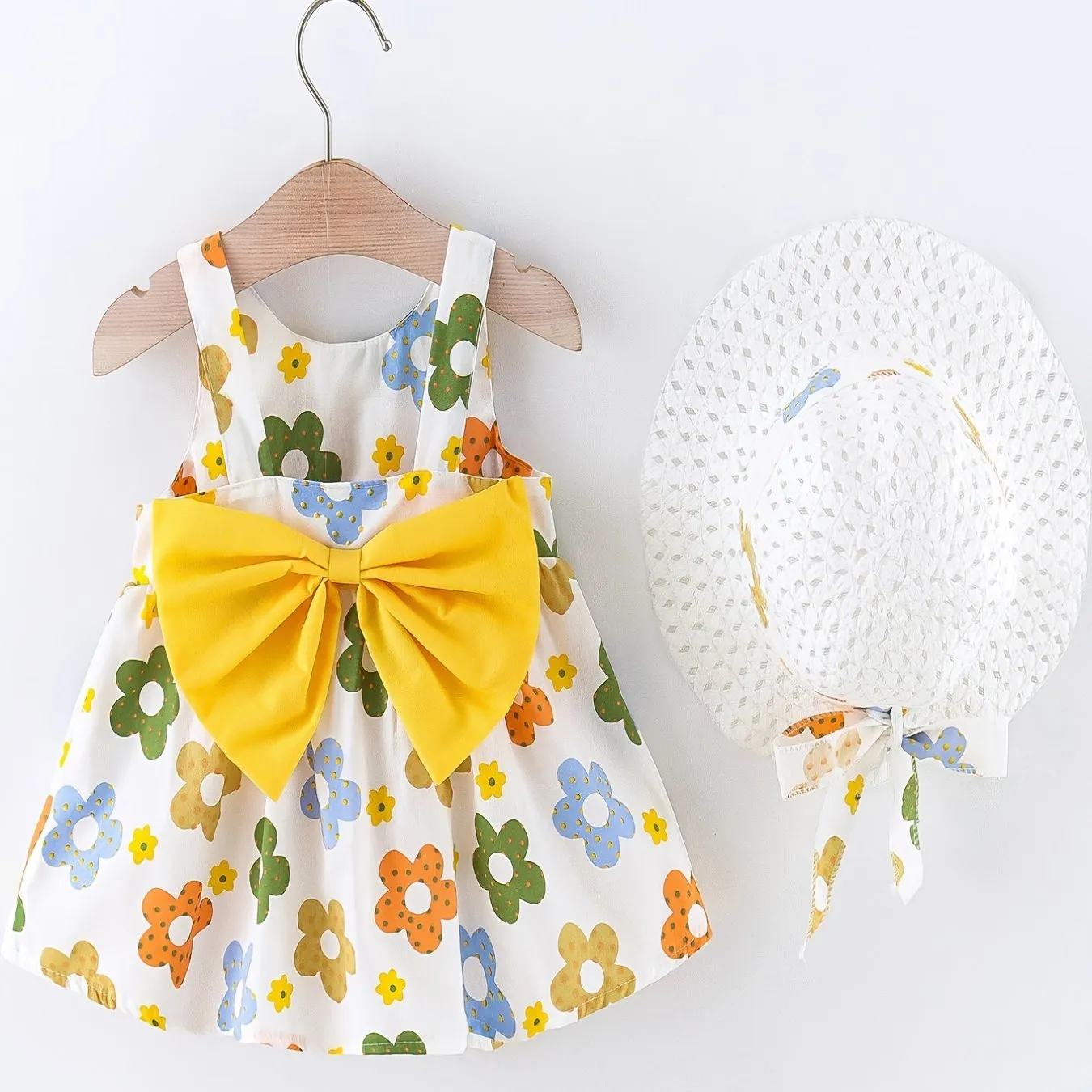 Infant Little Girls Sleeveless Princess Dress   Hat Set with Big Bowknot Design