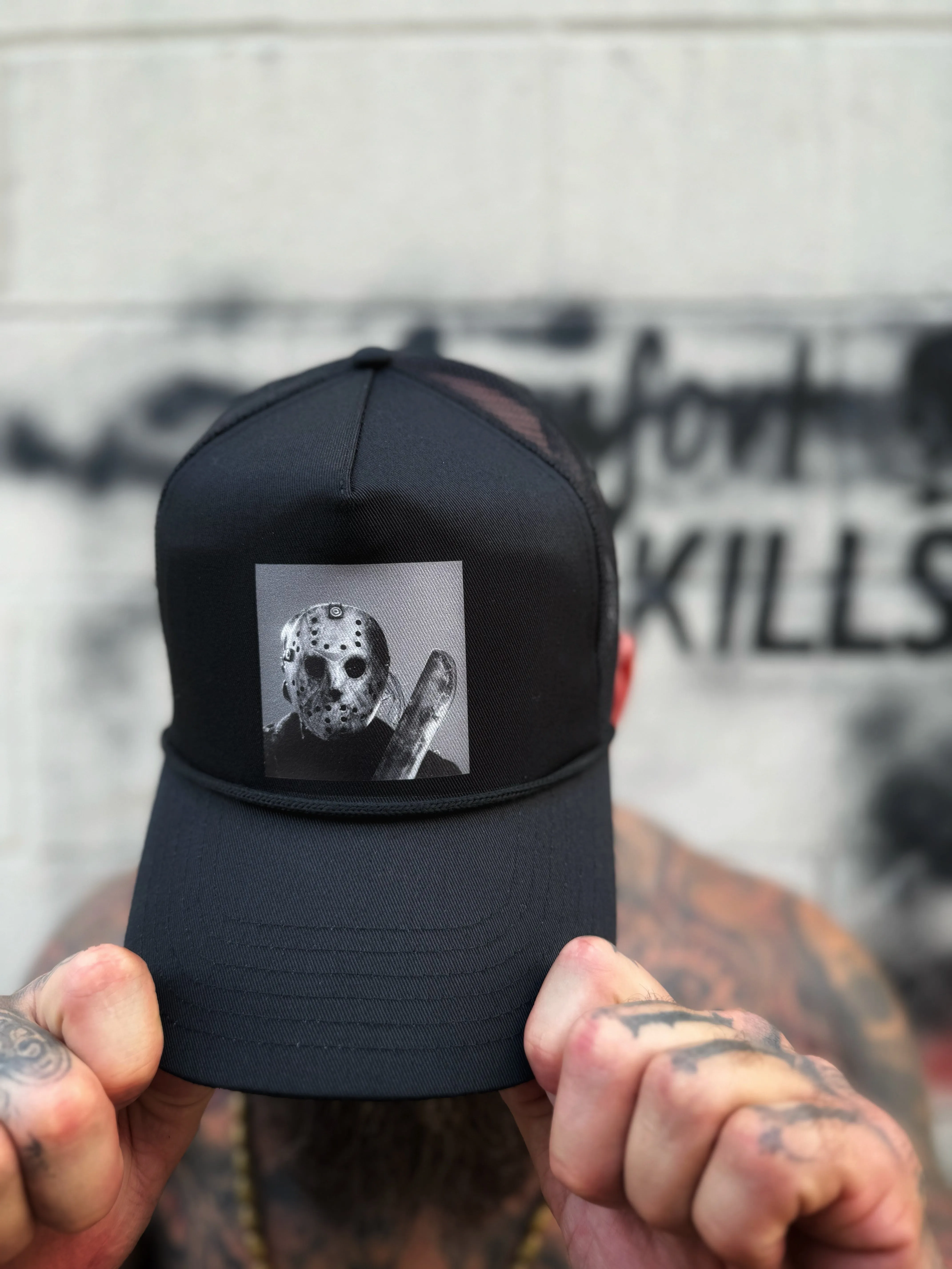 JASON CURVED BILL BLACK HAT