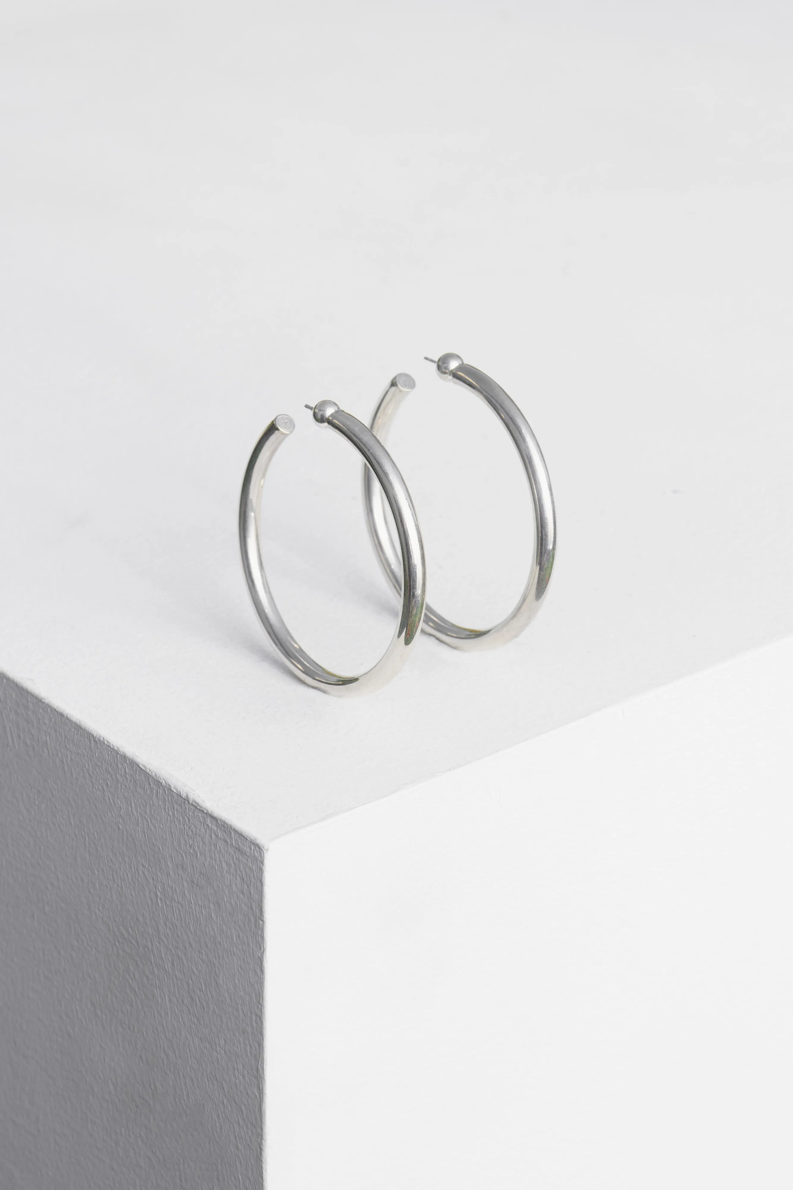 LARGE EVERYDAY HOOPS