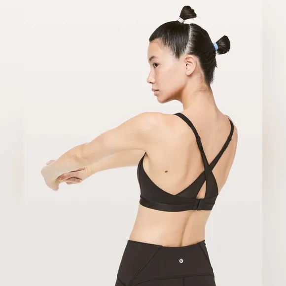 Lululemon Up For It Bra in Black Size 34C
