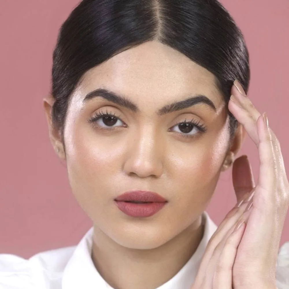 Luxe Matte Liquid Lipstick | Lightweight & Comfortable | Super Hydrating | 10 Hrs Long Lasting