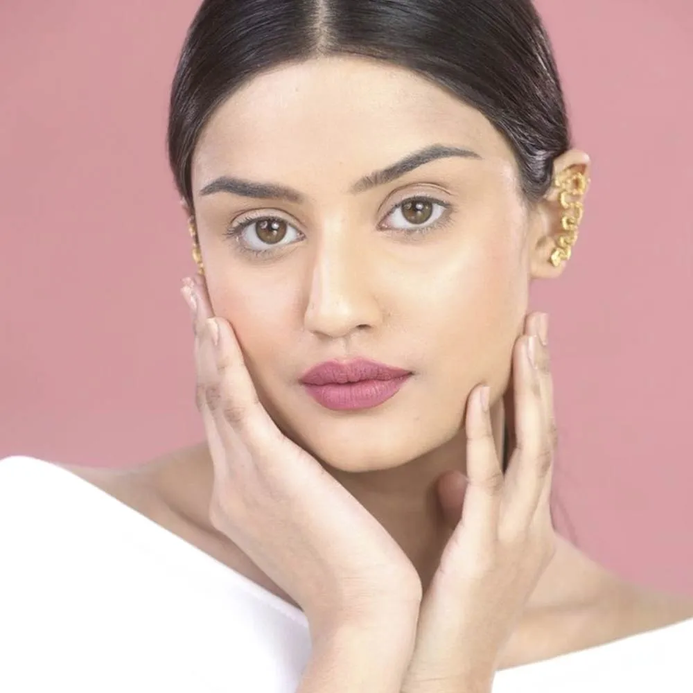 Luxe Matte Liquid Lipstick | Lightweight & Comfortable | Super Hydrating | 10 Hrs Long Lasting