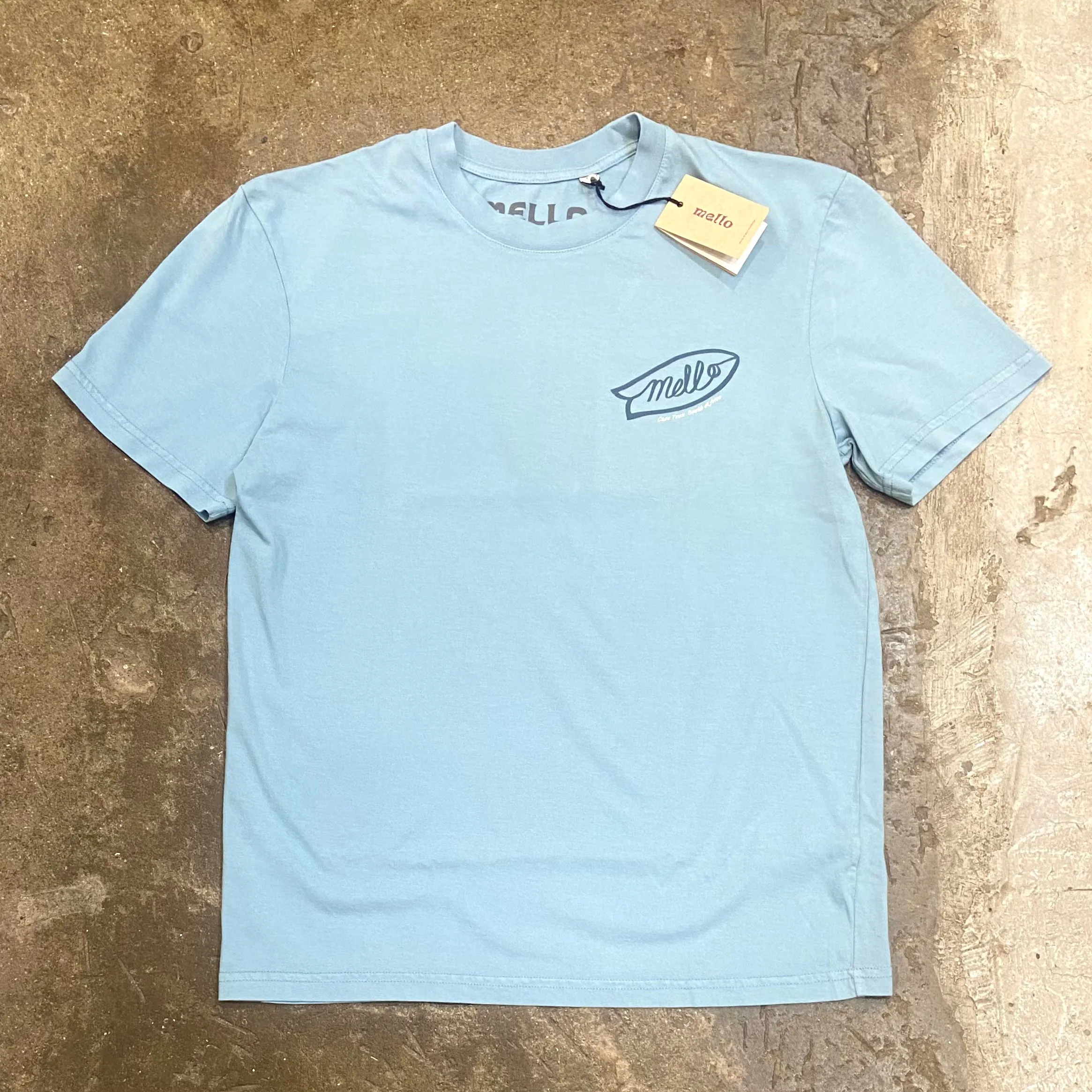 MELLO   Fish Tee