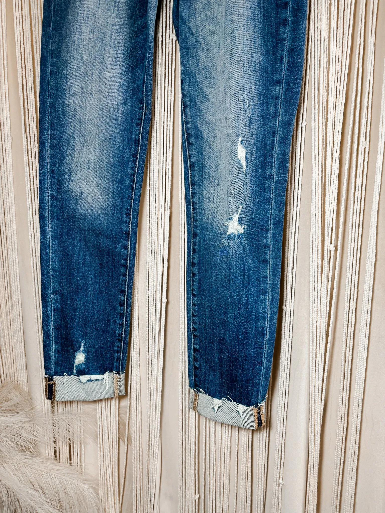 Mid rise relaxed skinny jeans