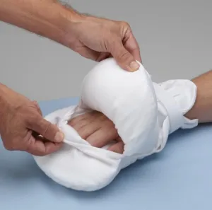 Mitts Double Padded Peek-A-Boo by Posey