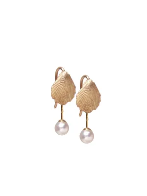 Naiad Pearl earring