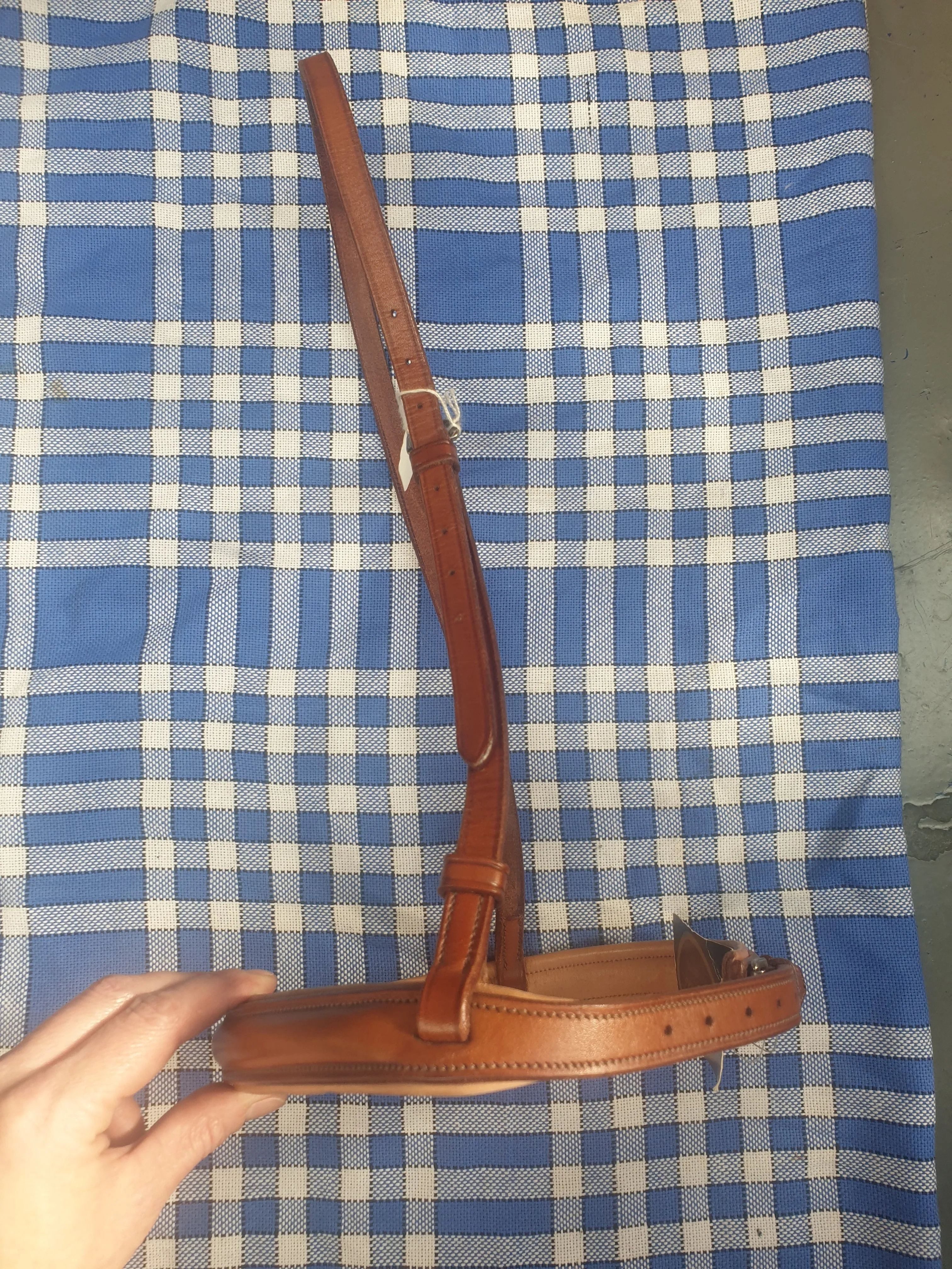 NEW mark Todd nose band, size full, tan brown leather FREE POSTAGE *