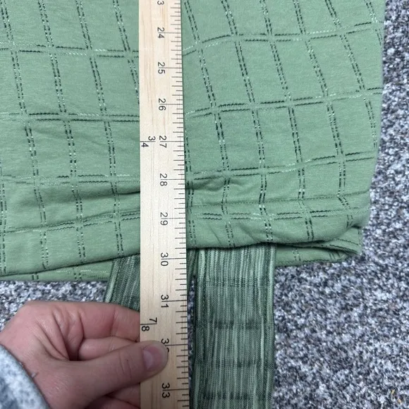 Nike Women's Green reversible Textured Robe M