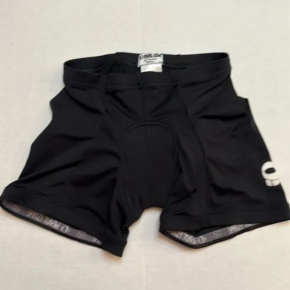 Nwot! Pearl izumi women’s padded bike shorts size small
