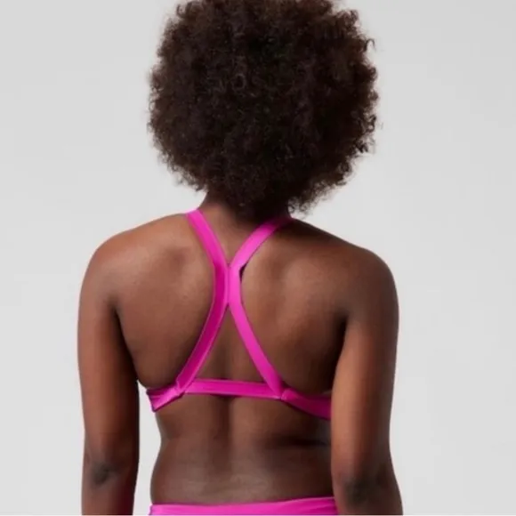 NWT Athleta Pink Malibu Bikini Top size Medium