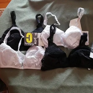 NWT Bra bundle