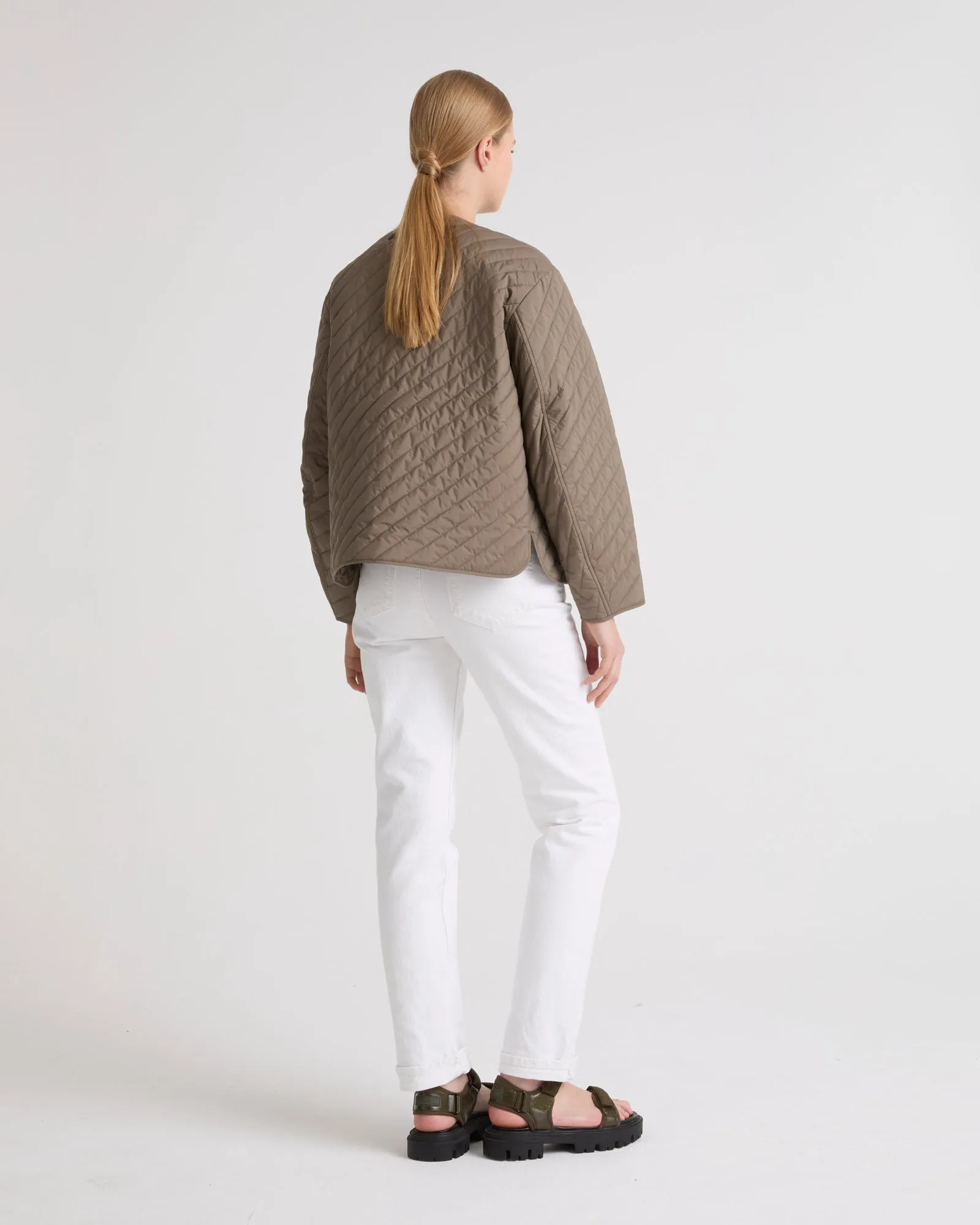 Padded jacket with pockets