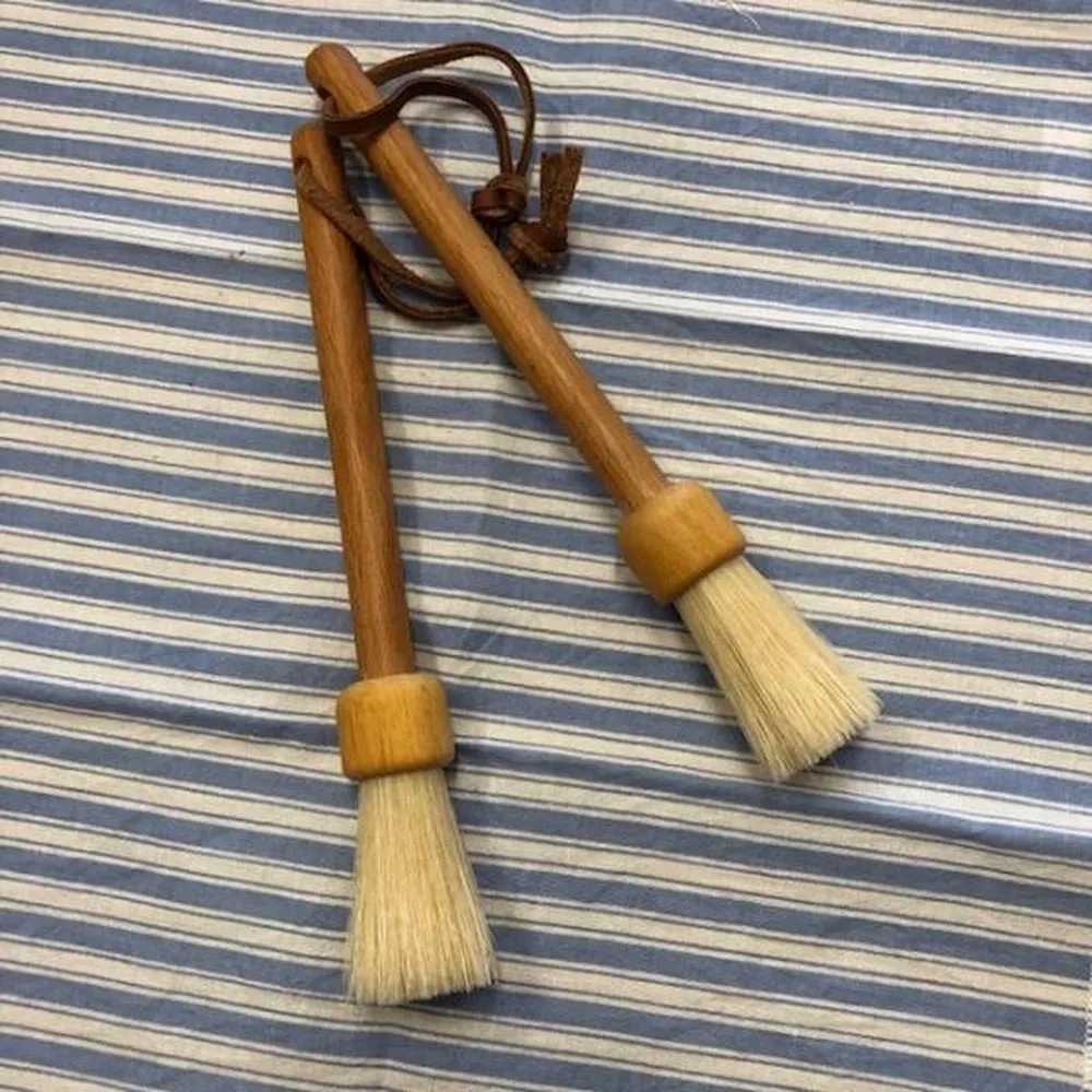 Pastry Brush with Wooden Handle