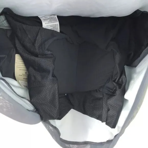 Pearl Izumi Women’s Grey Padded Activewear Biker Skort Size S