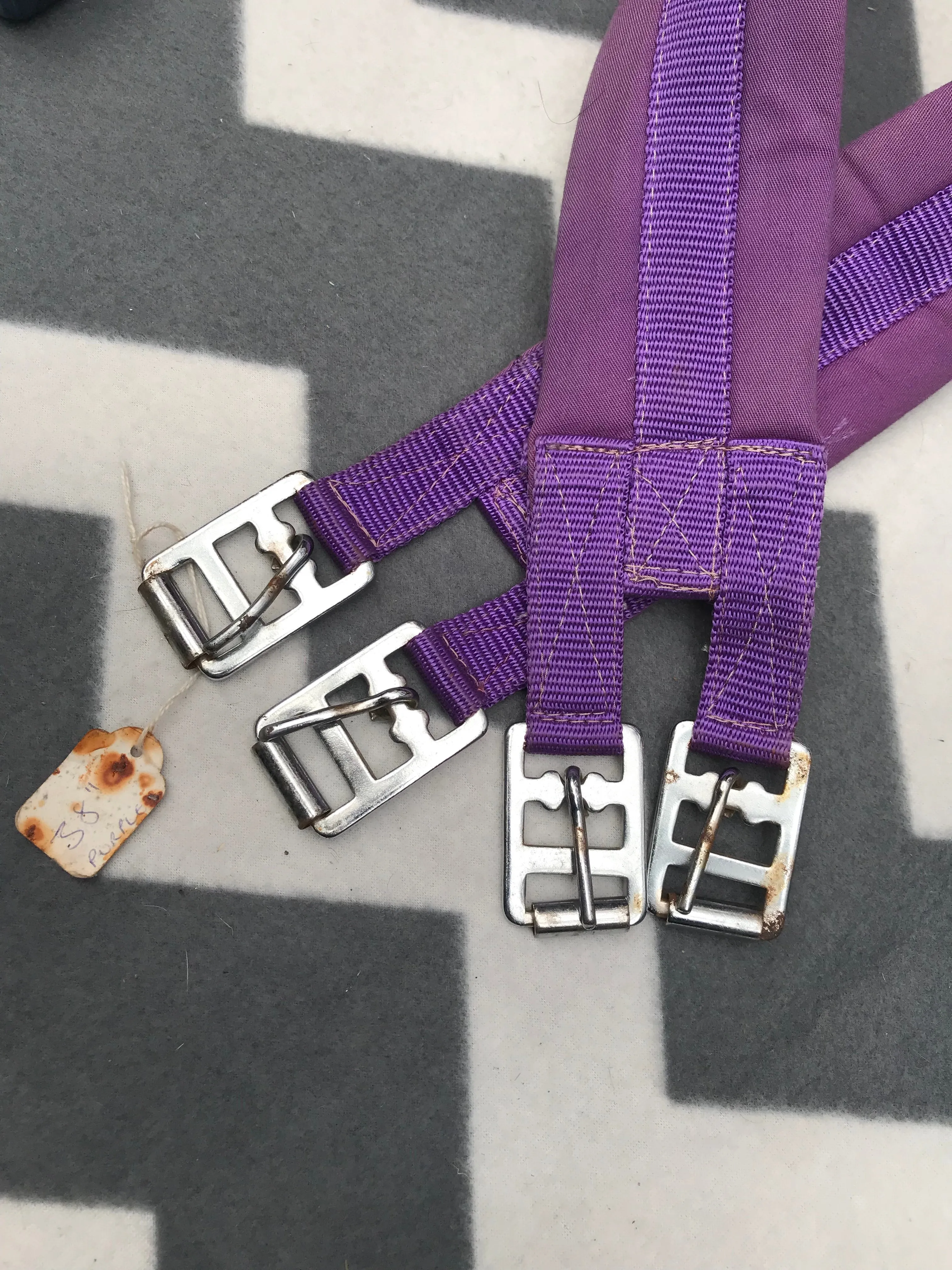 Purple padded material girth 39”
