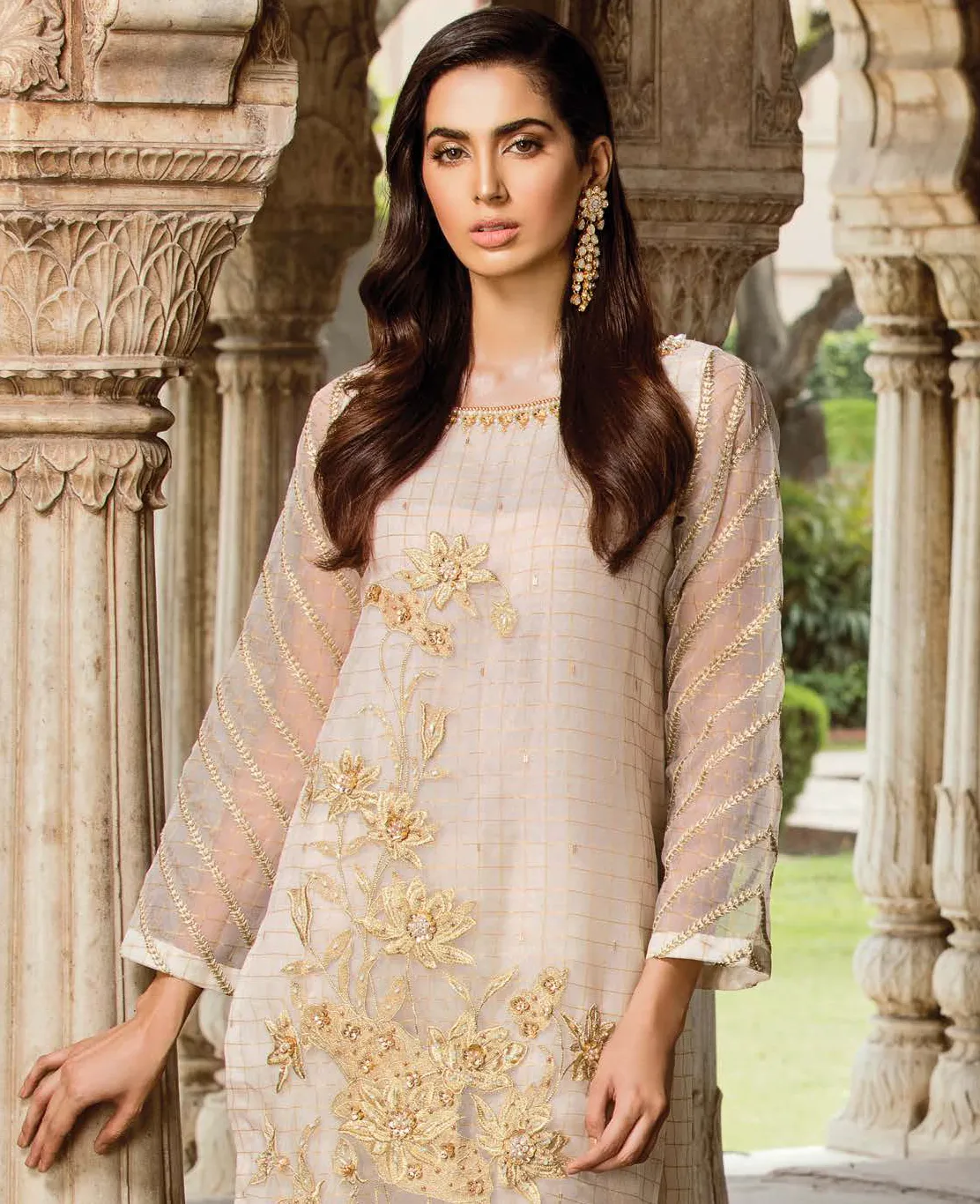 Ready to wear Classic Creamy Gold # R2019