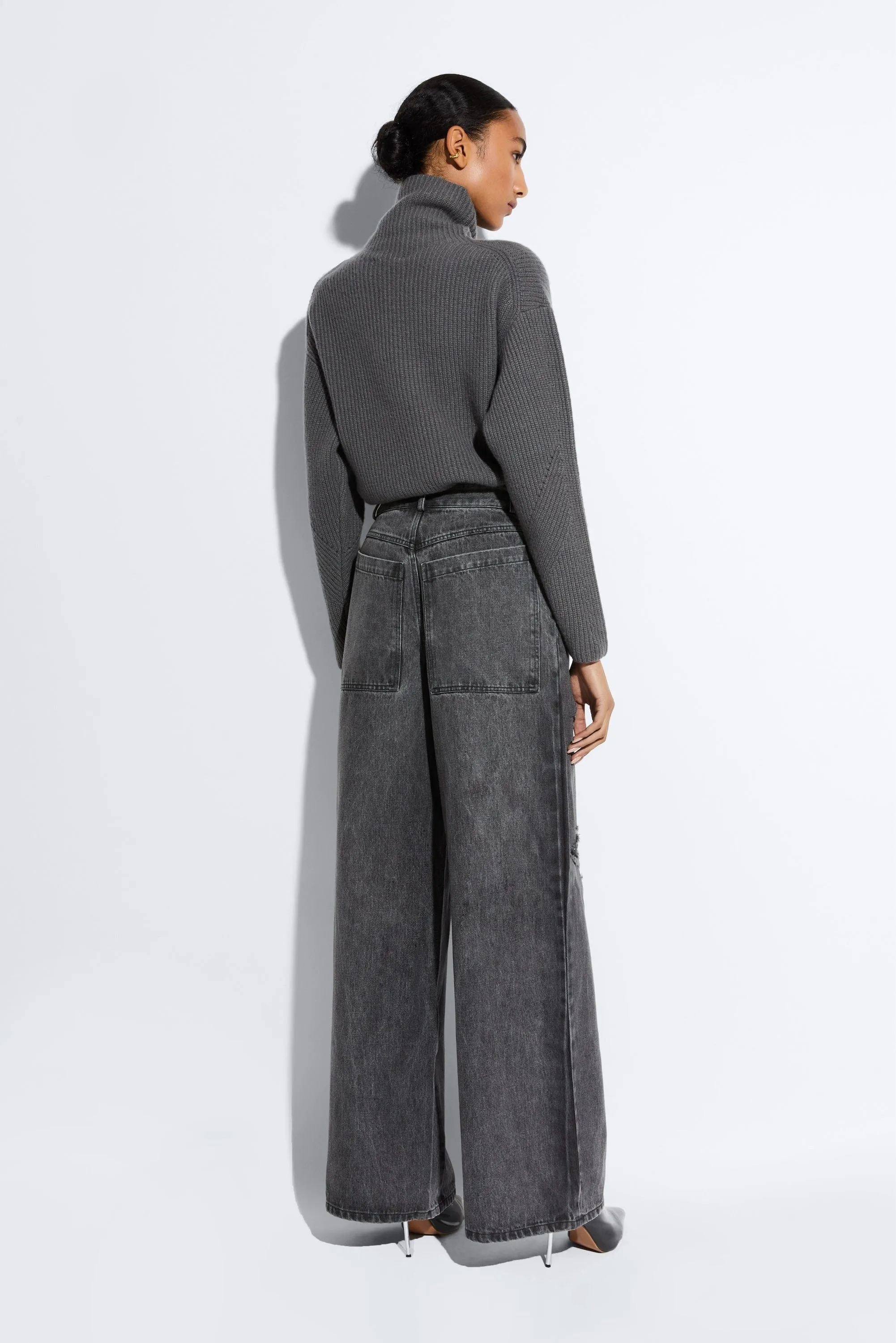 Relaxed Denim Distressed Wide Leg Jean