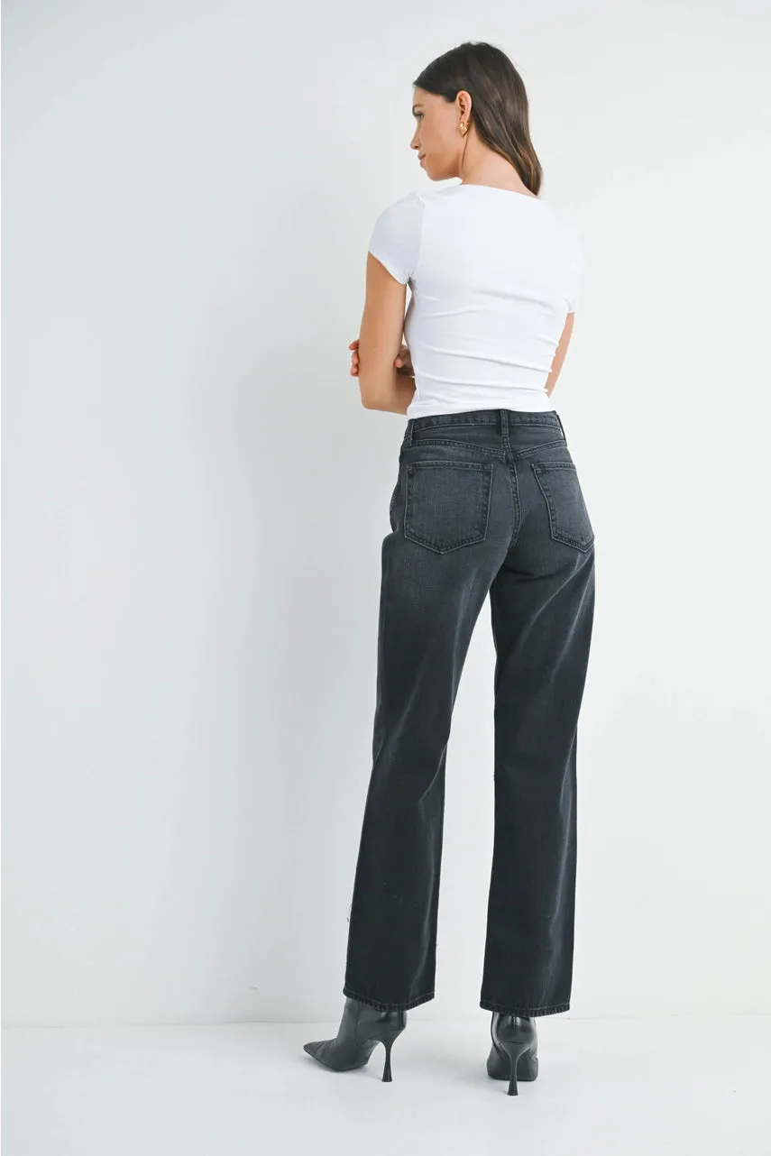 Relaxed Straight Jeans