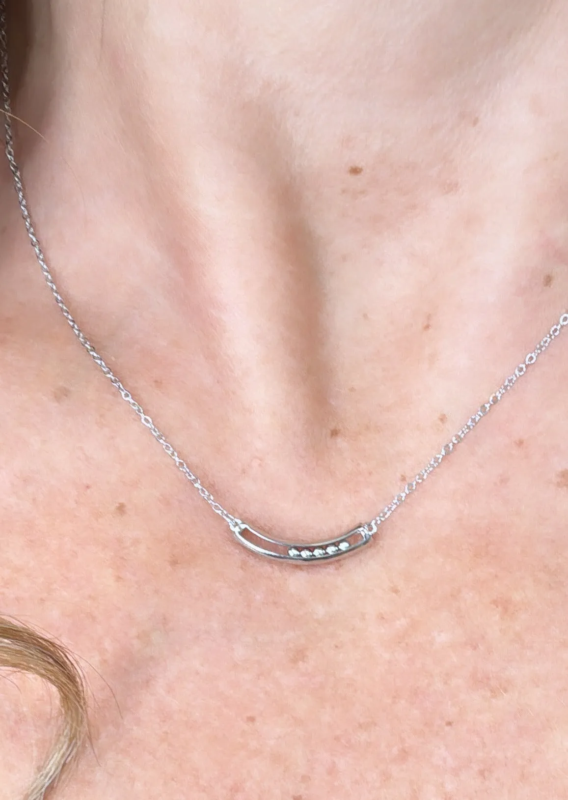 Riona Silver Curved Bar Necklace