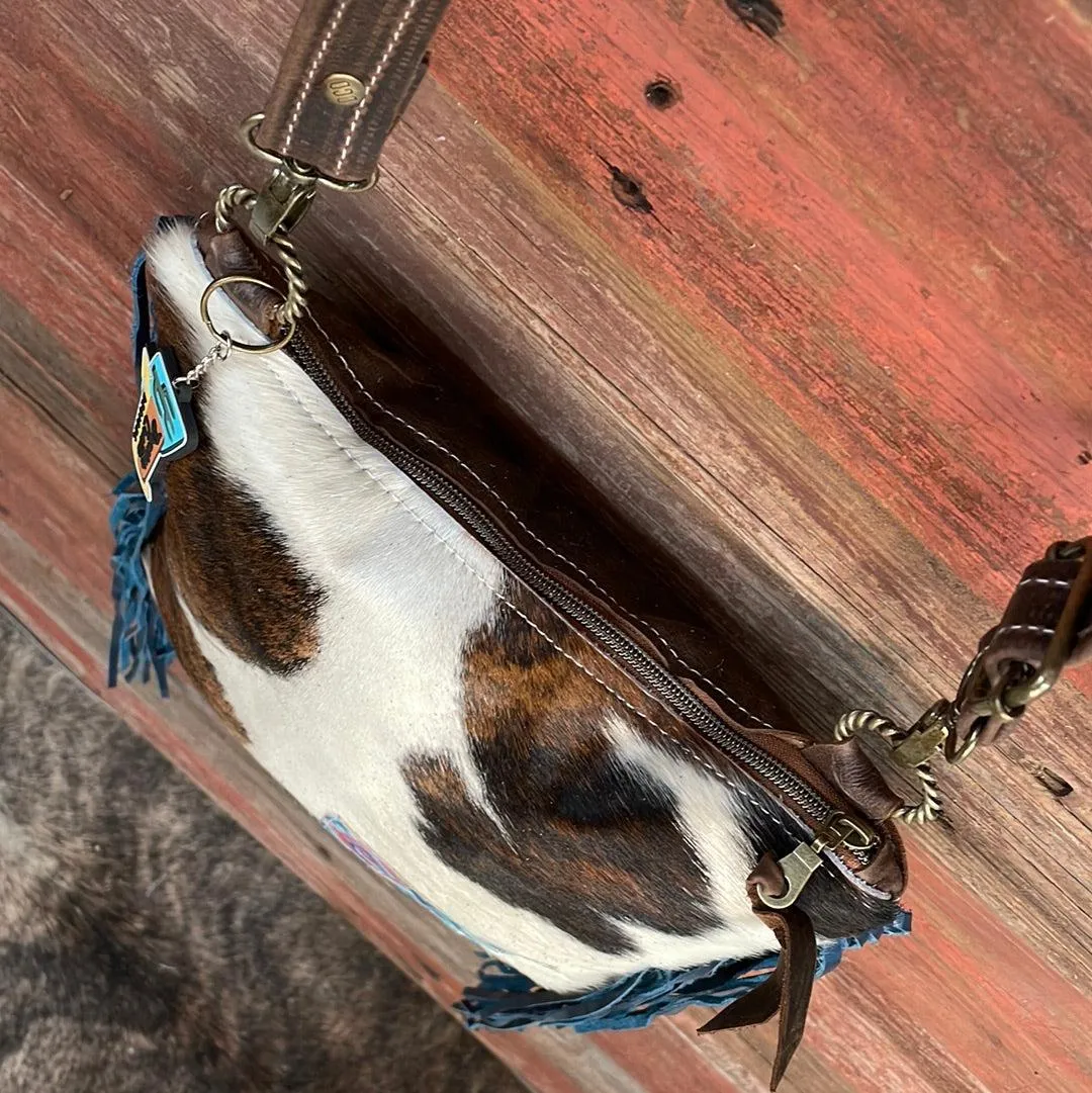 Shania - Tricolor w/ Tucson Sundown Aztec Cow