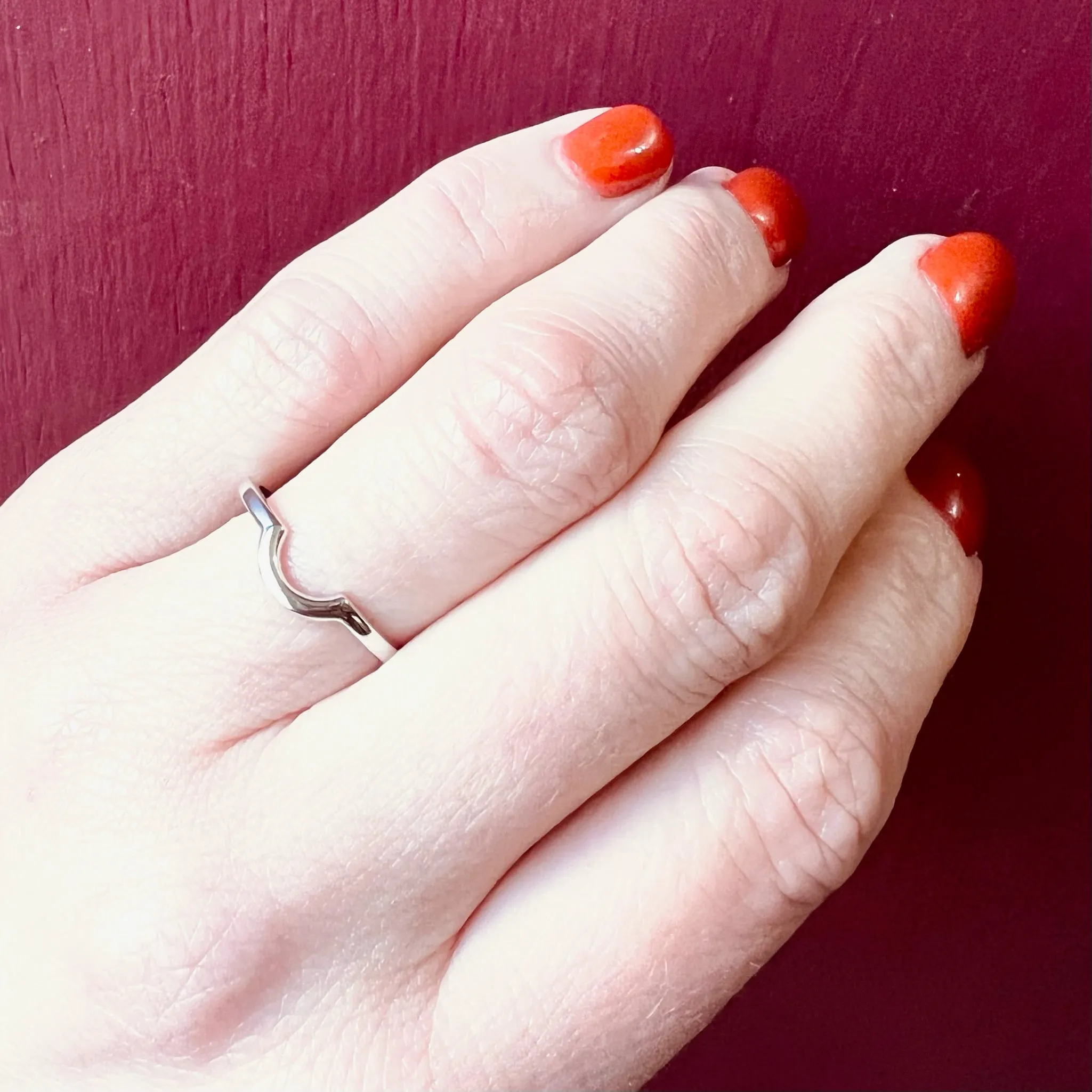 Slim "U" Contour Nesting Wedding Band