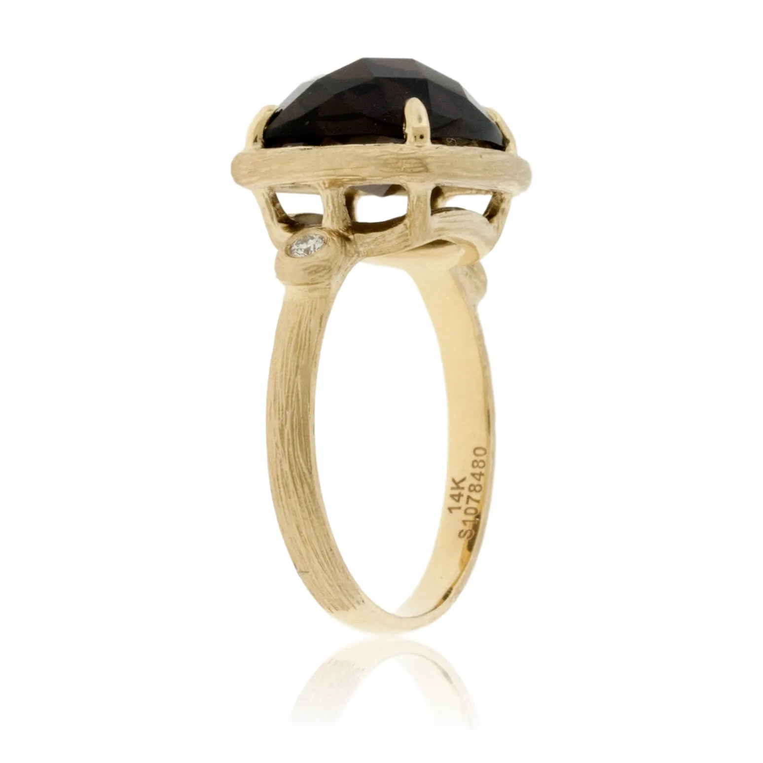 Smoky Quartz in Textured Yellow Gold Ring
