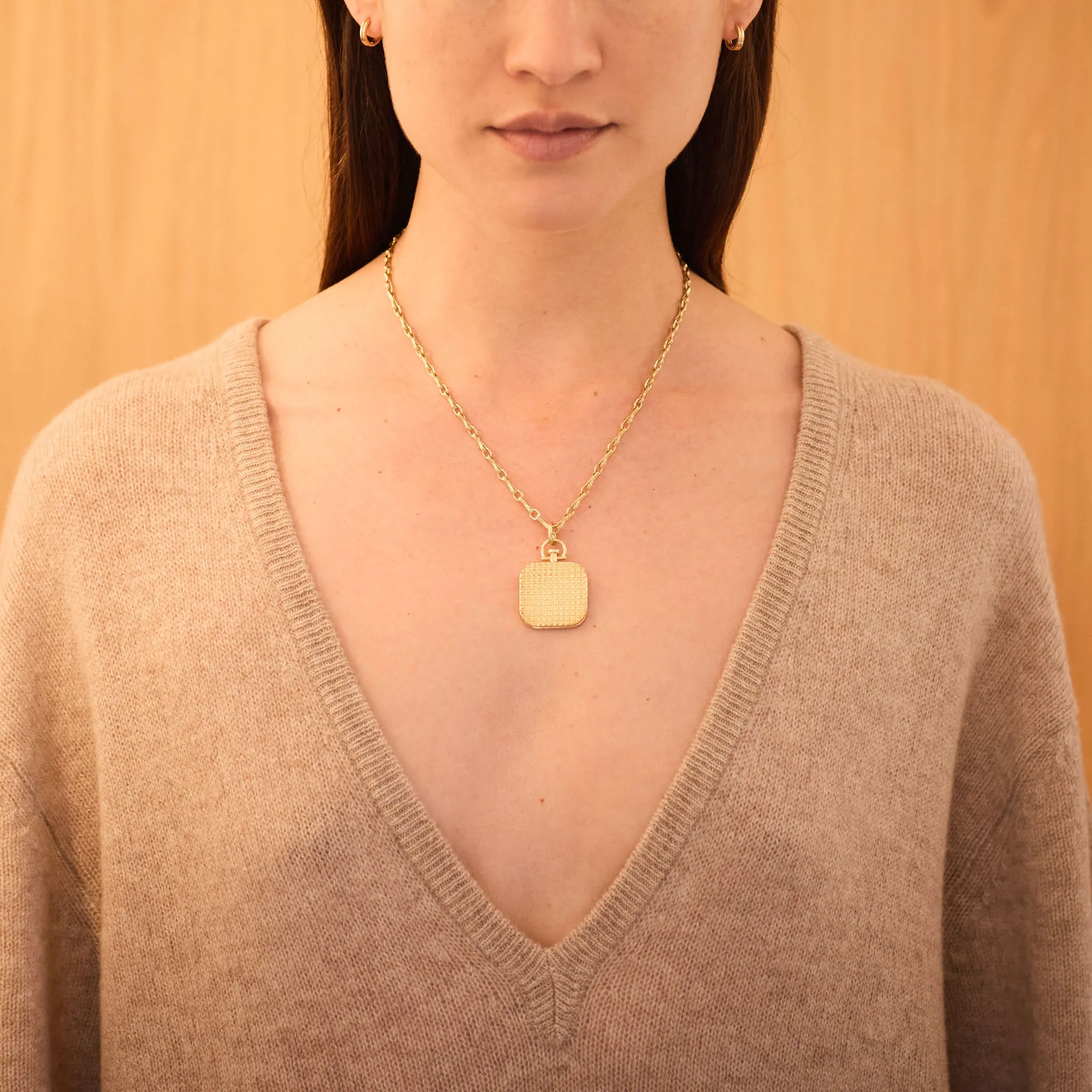 Square Pyramid Photo Locket 18k Yellow Gold (Double Sided Pyramid)