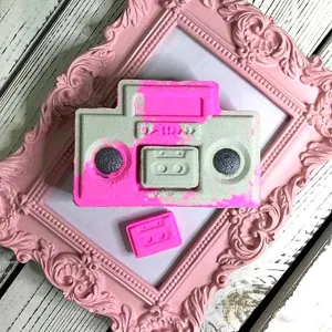 Stereo Shaped Bath Bomb