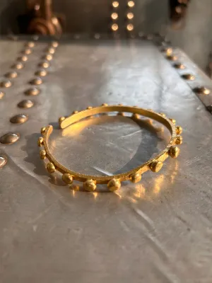 Textured Spotted Bracelet