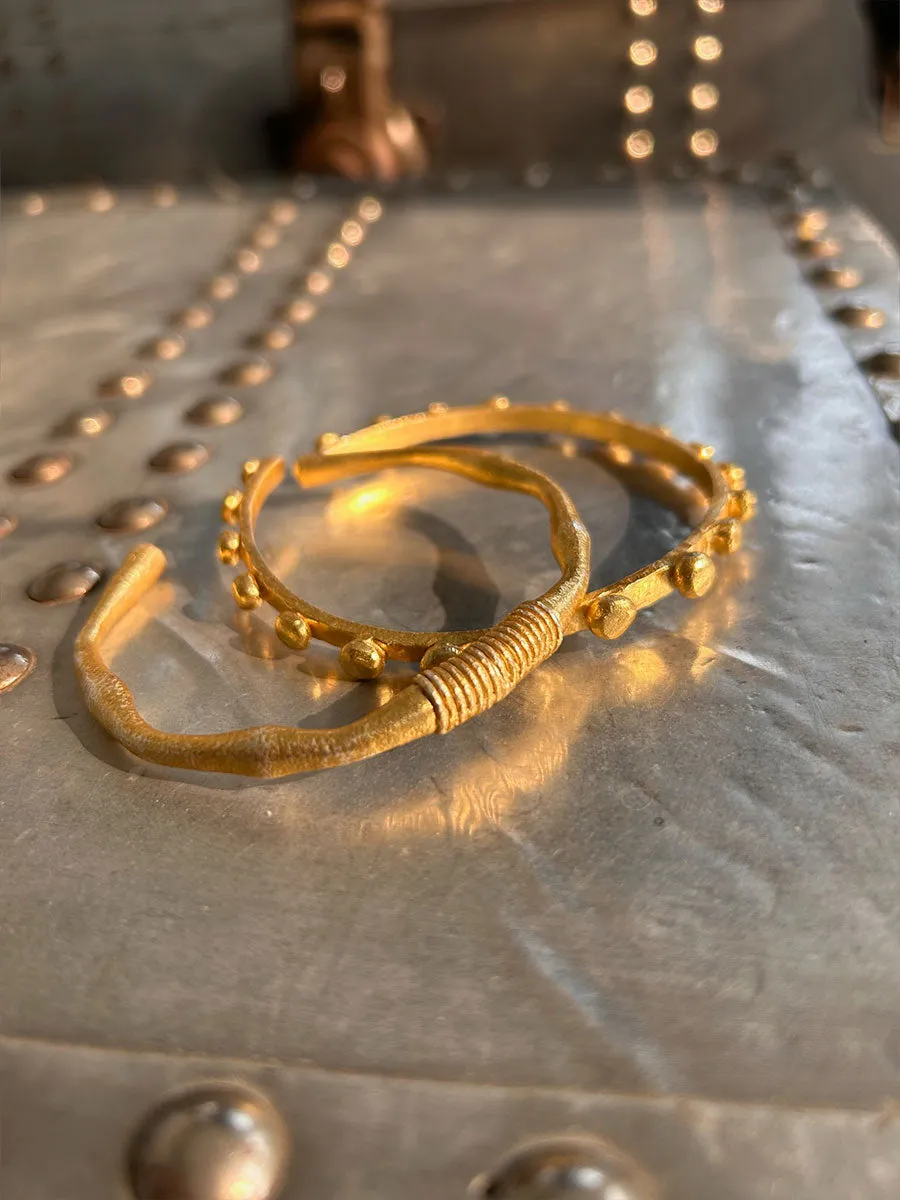 Textured Spotted Bracelet