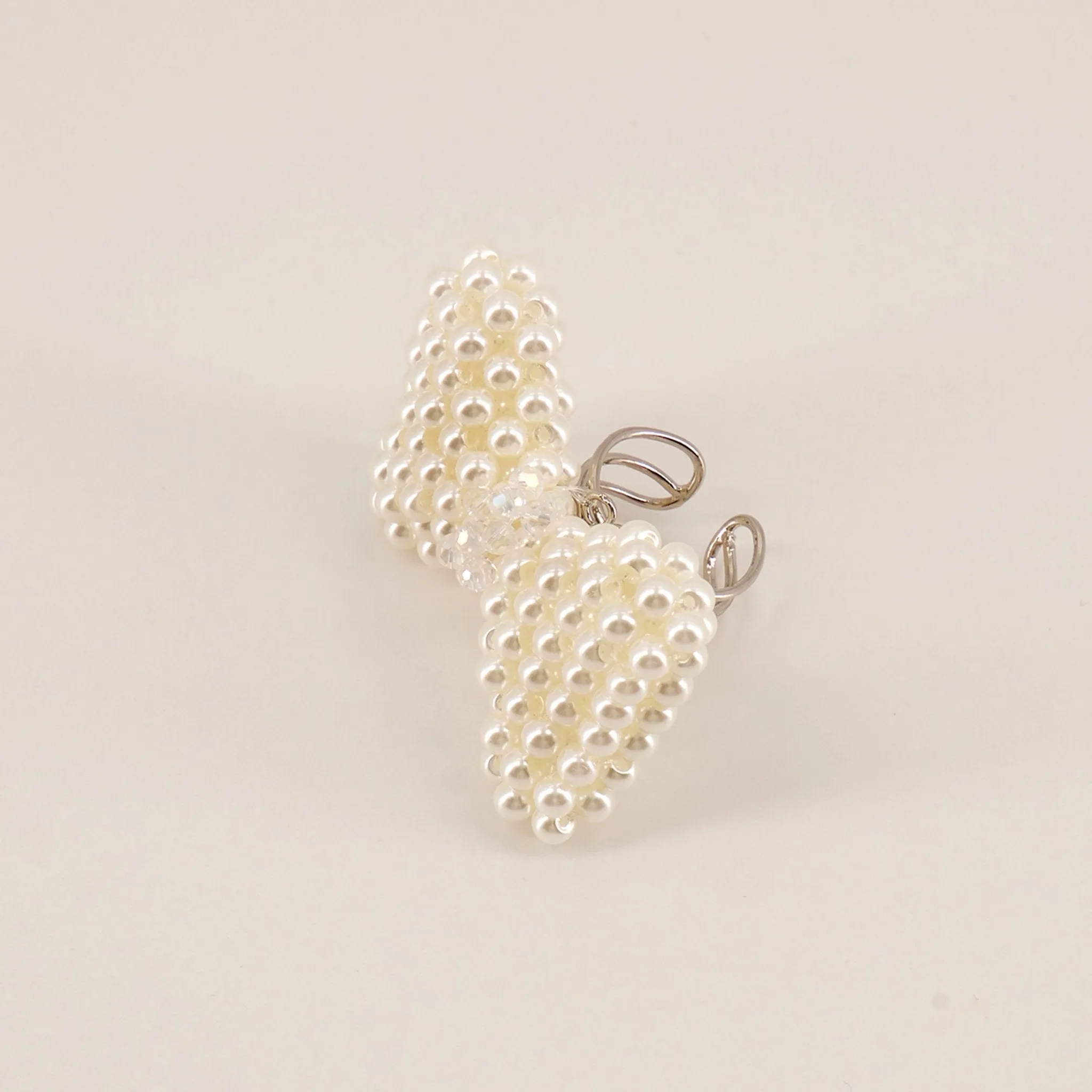 The Alice Bow Pearl Girls Designer Ring