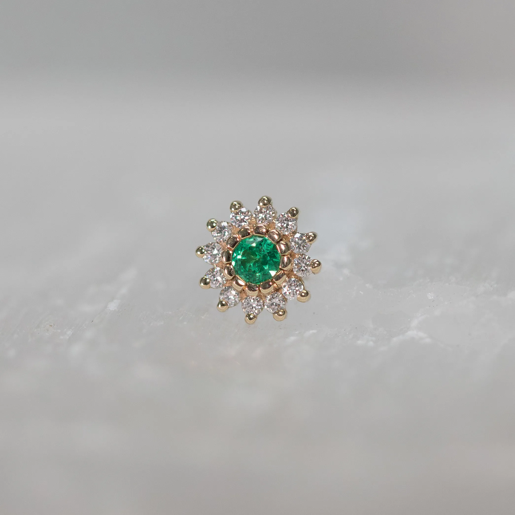 The Rose with Emerald & Diamonds 18g/16g Threaded End