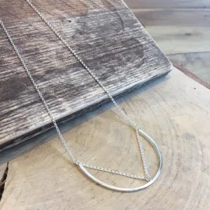 Threaded Horseshoe Necklace