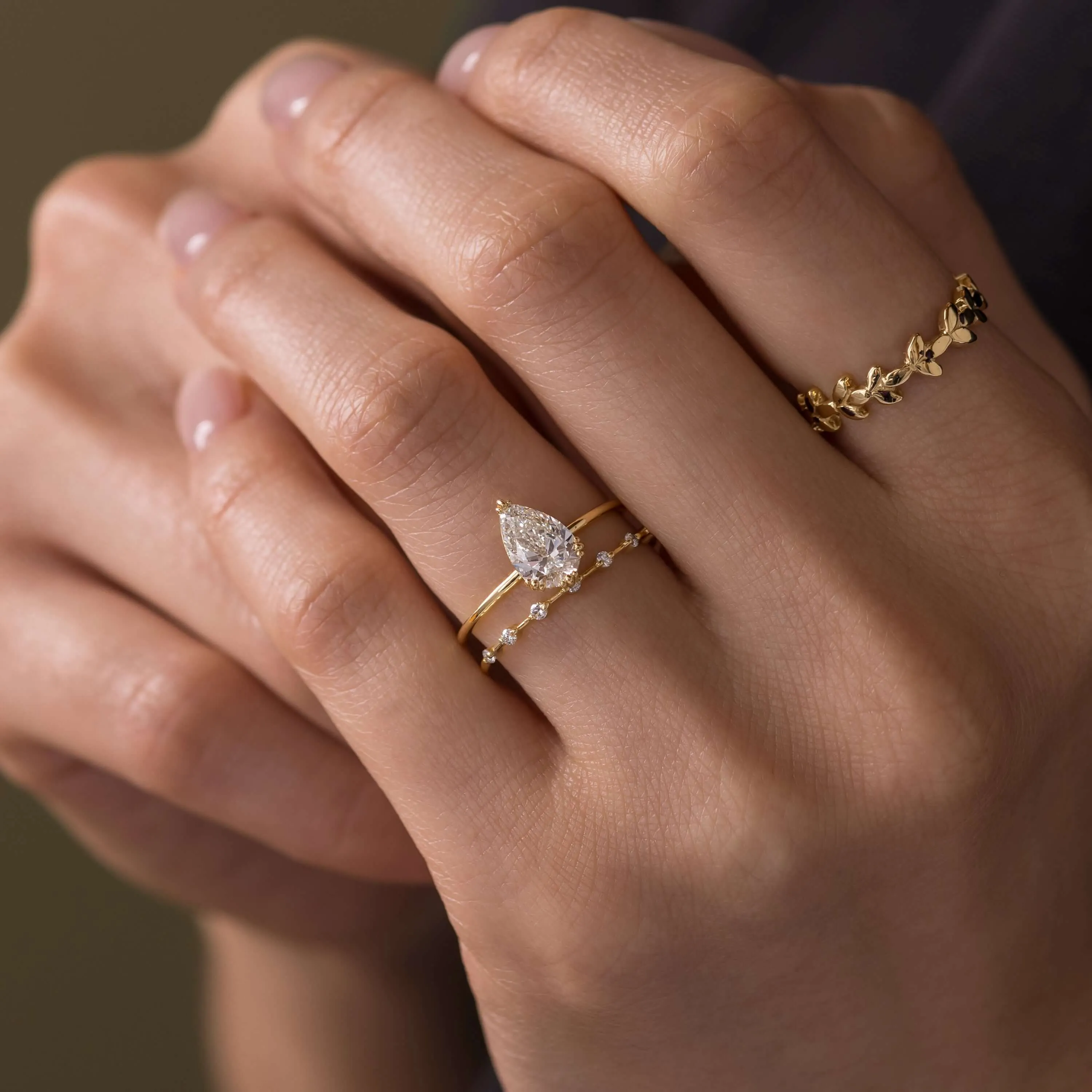 Threaded Ring, Pear Cut