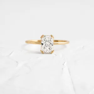 Threaded Ring, Radiant Cut