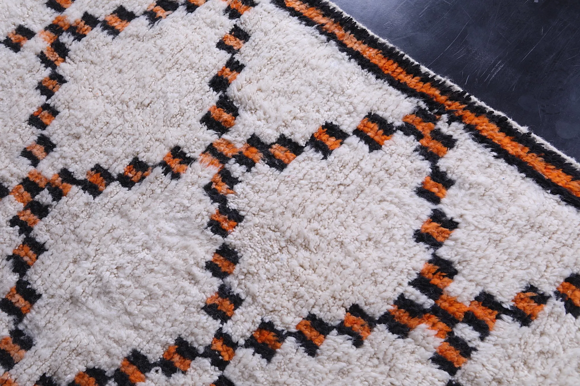 Trellis Moroccan rug - Azilal wool rug - Moroccan area rug