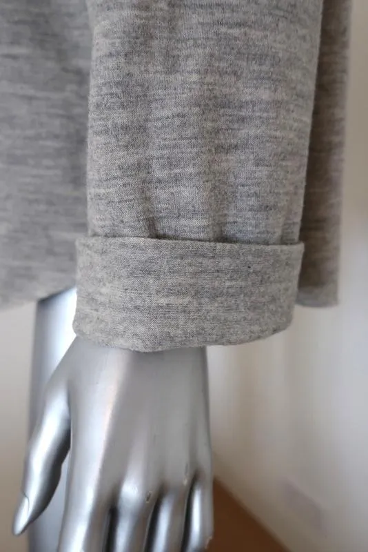 Vince Sweater Heather Gray Wool Size Medium Rolled Sleeve Relaxed Pullover