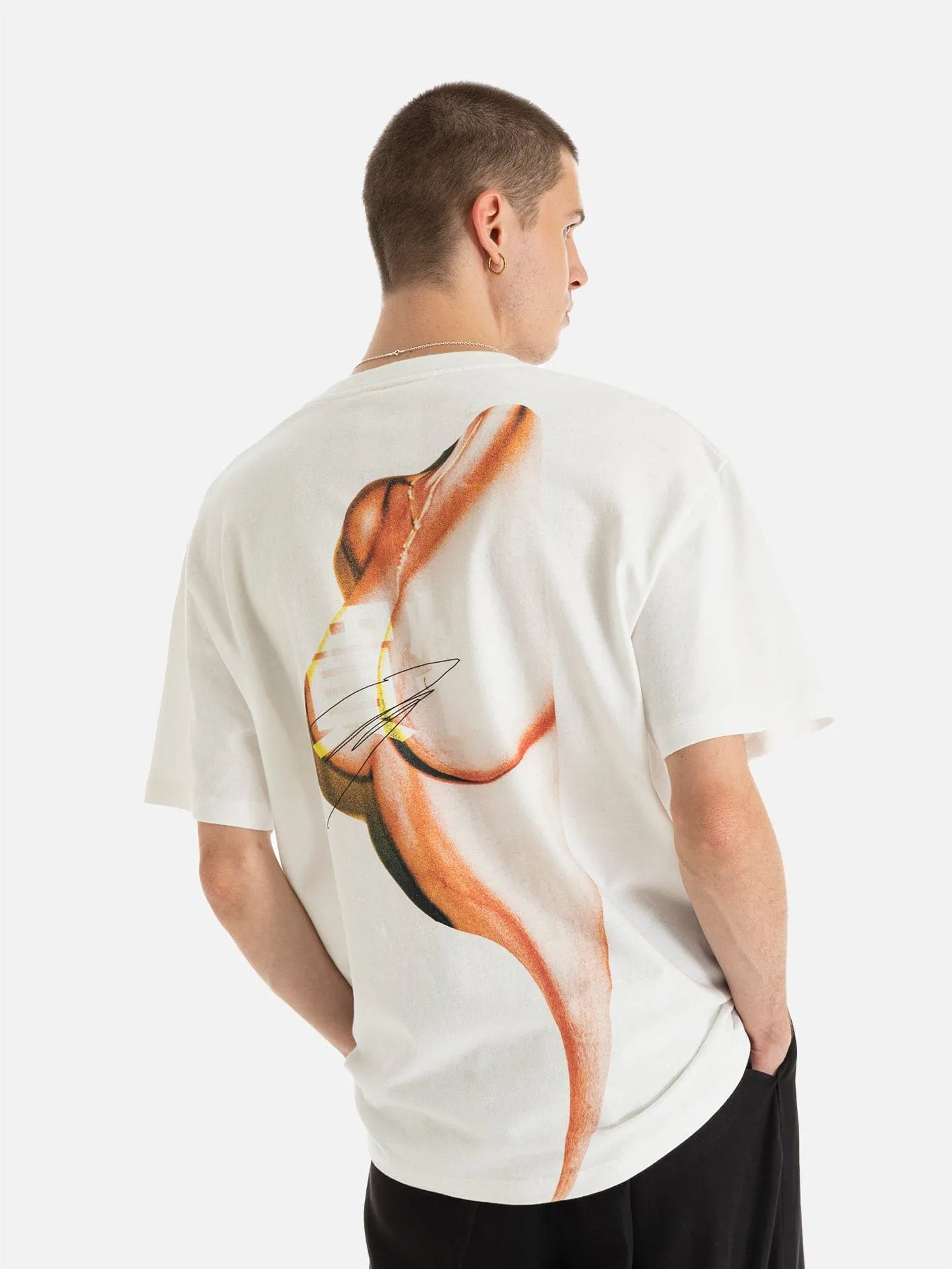 Yuza Göğüs Baskılı Relaxed Kesim T-Shirt