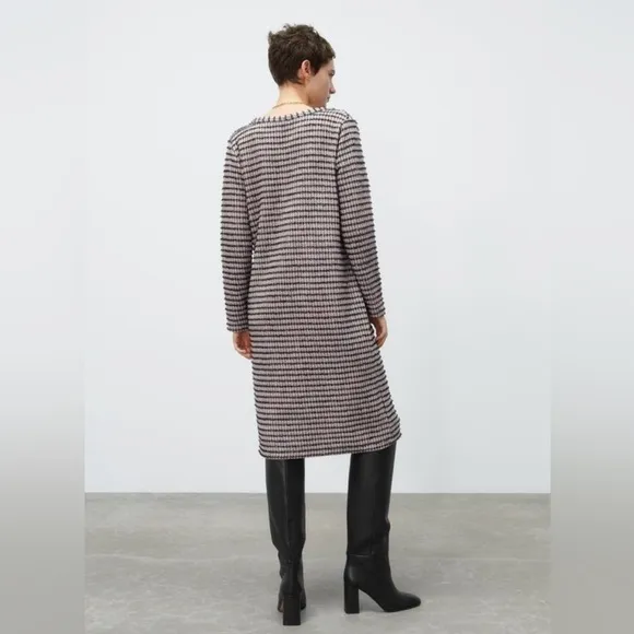 Zara Textured Cardigan - Cozy Elegance for Any Occasion 🌟