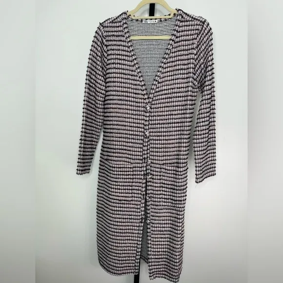Zara Textured Cardigan - Cozy Elegance for Any Occasion 🌟
