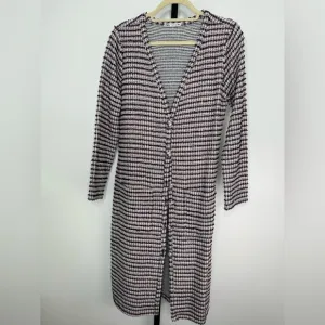 Zara Textured Cardigan - Cozy Elegance for Any Occasion 🌟